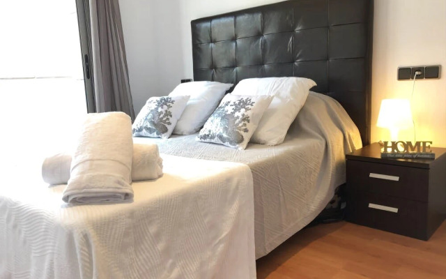 T&H Llevant Family Apartment