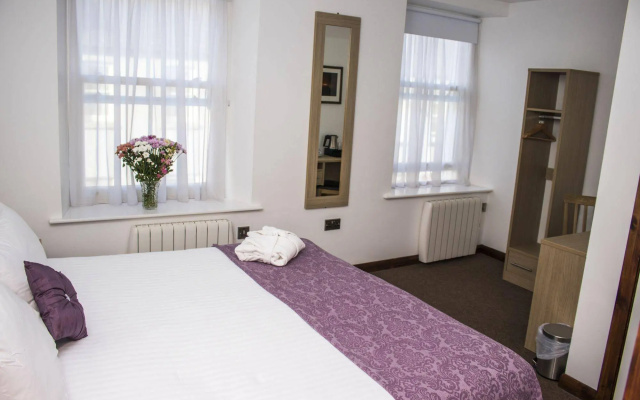 The Rostrevor Inn