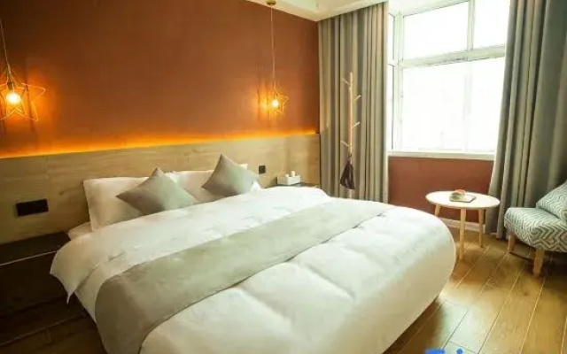 Weijia Hotel