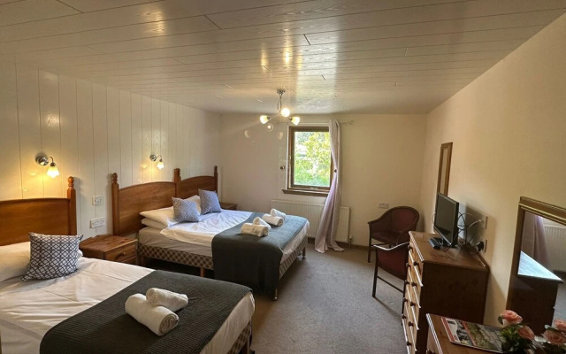 OYO Mackay'S Travel Lodge Hotel