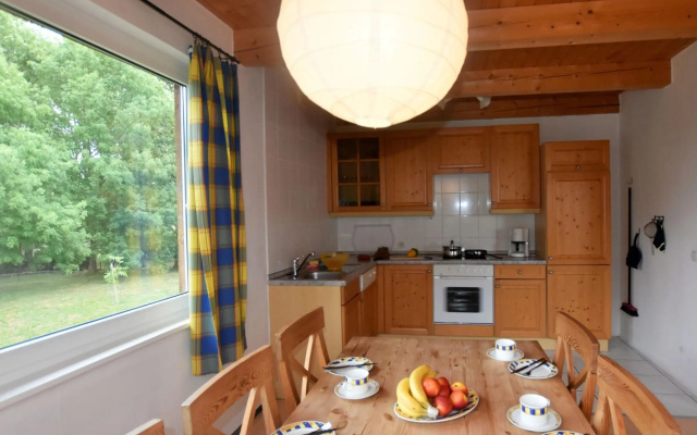 Luxuriose Ferienwohnung in Boddin mit Garten