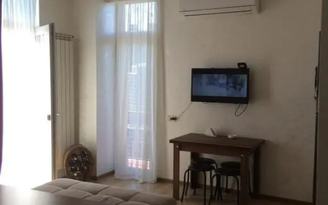 94 Zurab Gorgiladze Street