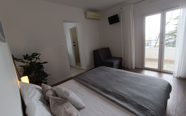 Apartments Josip II