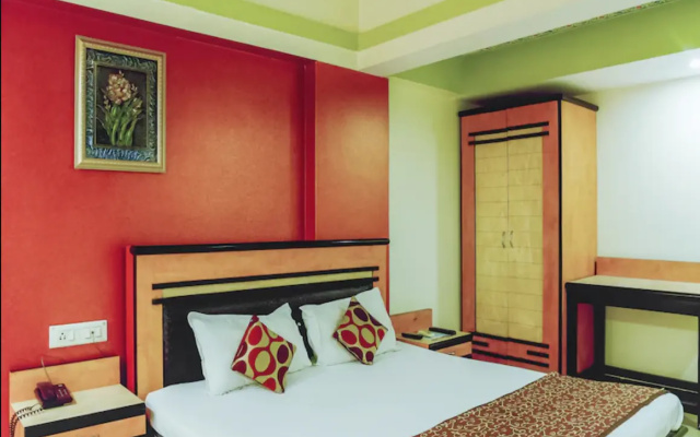 Hotel Sachdeva Excellency