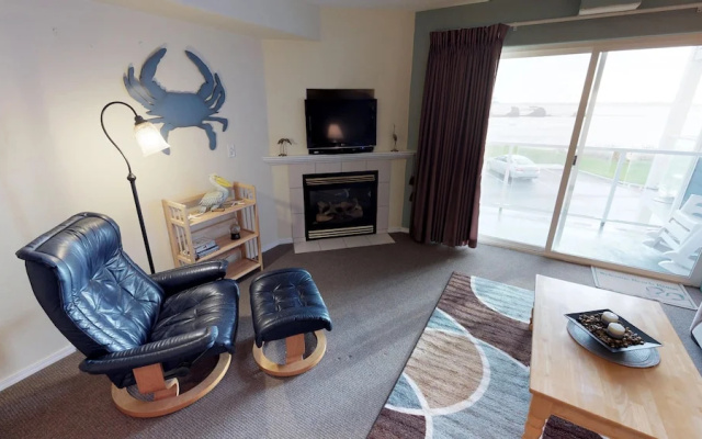 Waters Edge 203 - 1 Br Condo