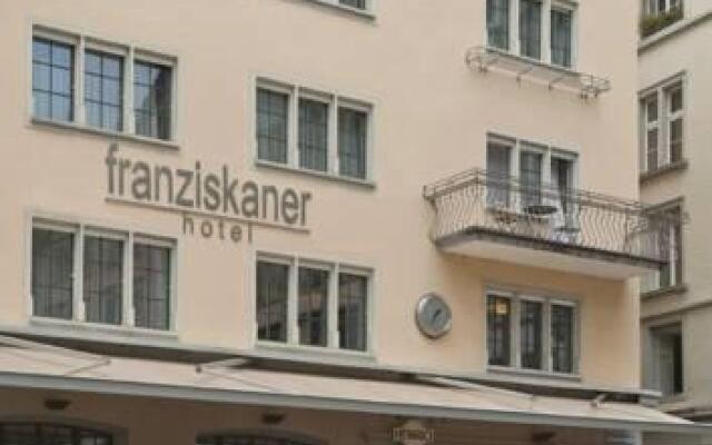 Отель Franziskaner Швейцария, Цюрих - отзывы, цены и фото номеров - забронировать отель Franziskaner онлайн вид на фасад