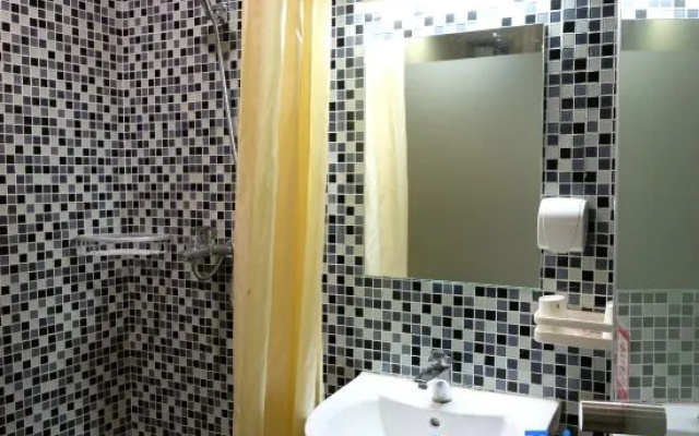 My Home Hotel (shanghai Zhoupu)