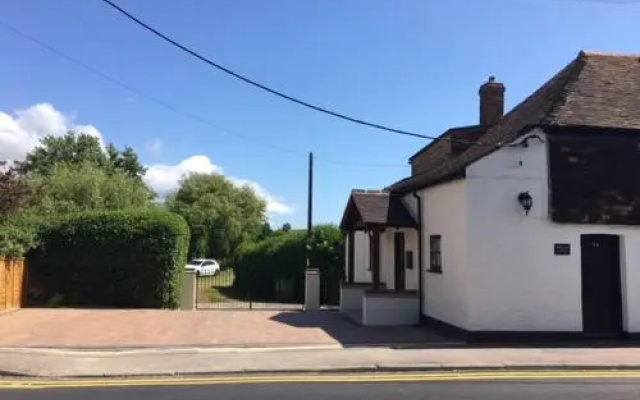 Willow Cottage
