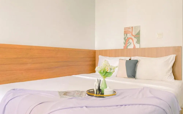 Cozy And Homey Studio At Springlake Summarecon Bekasi Apartment