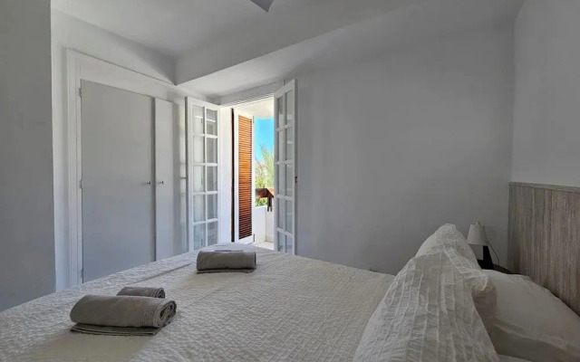 Comfortable Duplex Apartment Near the Beach