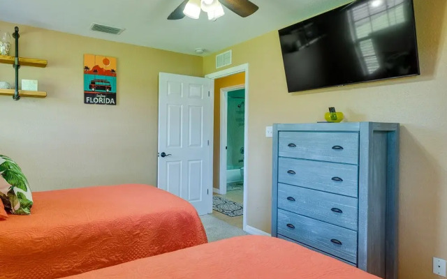 Clewiston 'bluegill' Home Rental w/ Fishing Pond!