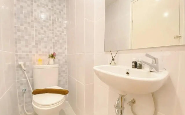 Cozy Living Apartment Studio At Tokyo Riverside Pik 2