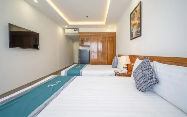 Quynh Hoa Hotel