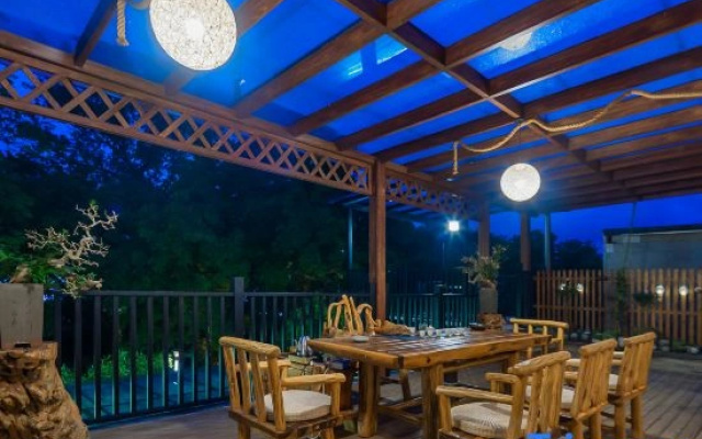 Floral Hotel·Xipanshan fangjingsu (Wuyishan Scenic Spot store)