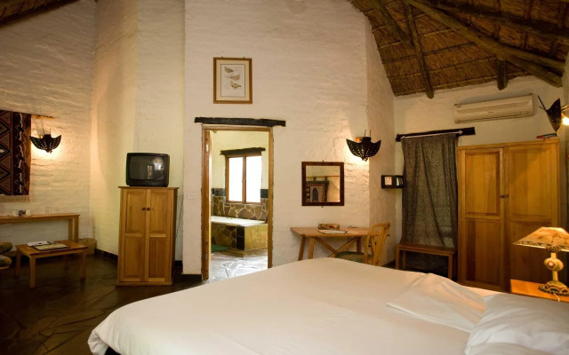 Kedar Heritage Lodge, Conference Centre & Spa