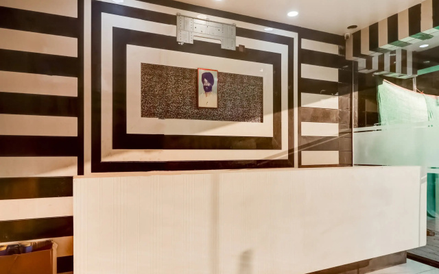 Hotel O Mini Punjab Hills