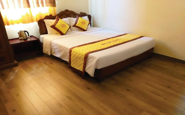 Whynot Hotel