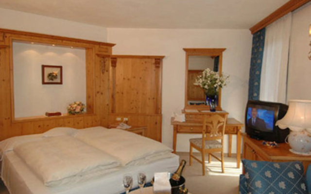 Hotel Lorenzetti