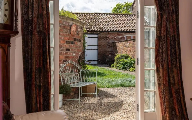 Willerby Grange Cottage