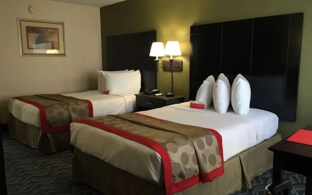 Ramada By Wyndham Newburgh/West Point
