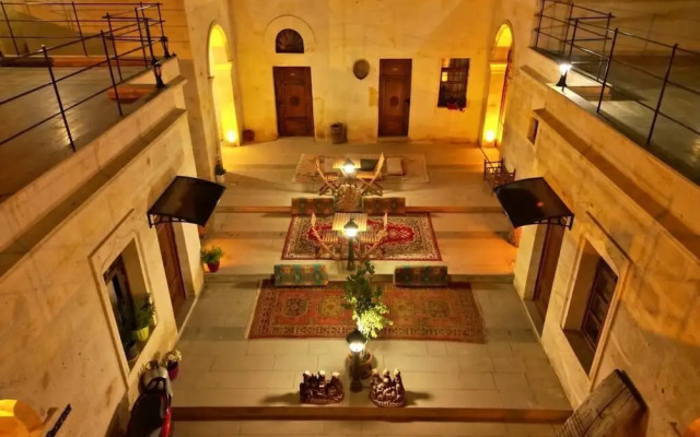 Lavinia Cappadocia