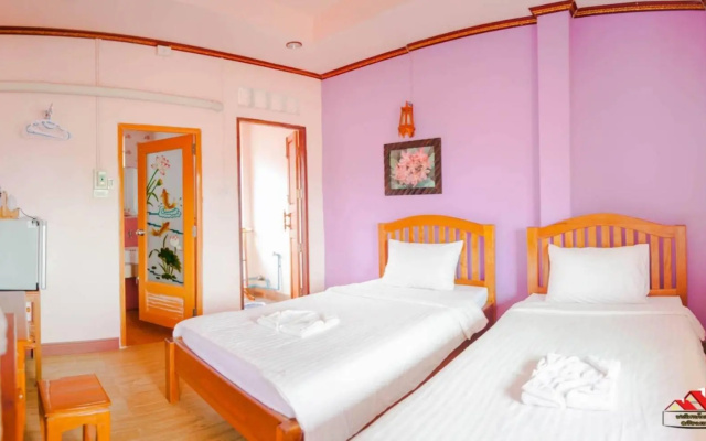 Panisa Guesthouse