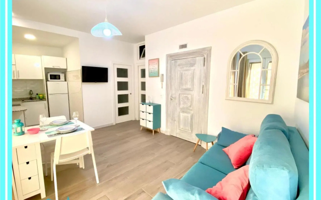 Tu Loft Ideal frente al Puerto by Molinaptos