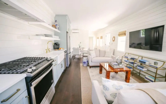 Guesthouse Charleston EAST 204