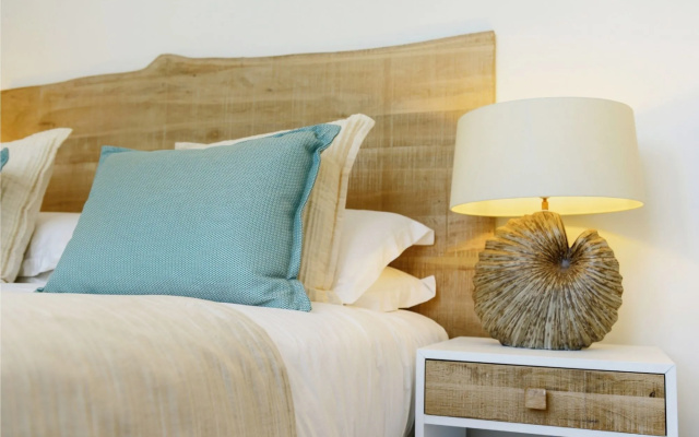 Myra Seafront Suites with Lov