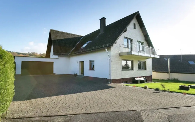 Cosy Holiday Home in the HunsrÃ¼ck