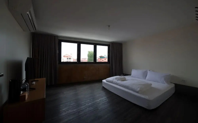 Thunder Bird Hostel