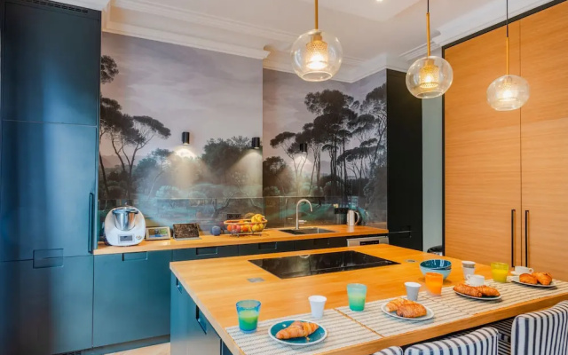 Paris Wagram Design Residence