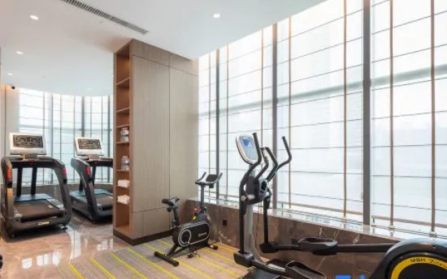Wenzhou Liushi Maison New Century Hotel