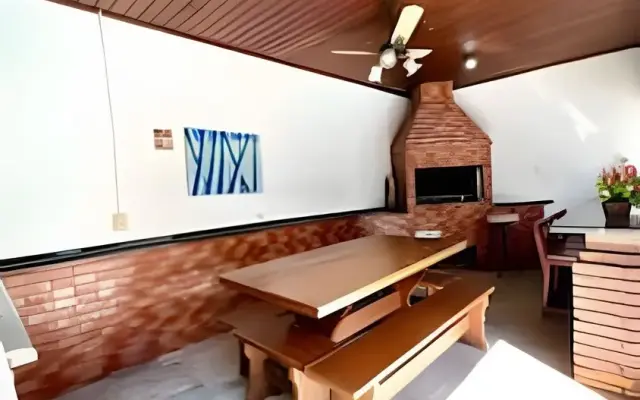 Casa com piscina em Acapulco Guarujá SP3