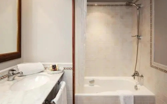 Vila Birdie Suithotel