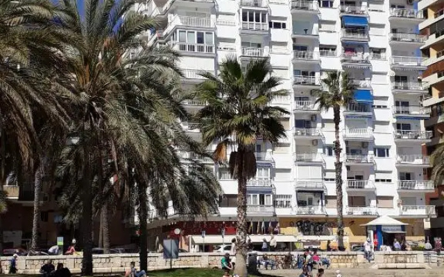 MÁLAGA CENTER, MALAGUETA BEACh