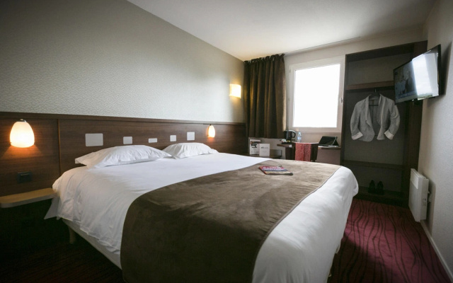 Brit Hotel Rennes - Le Castel