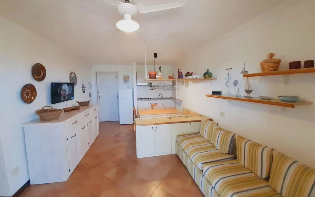 Attractive Holiday Home in Marinella with Balcony