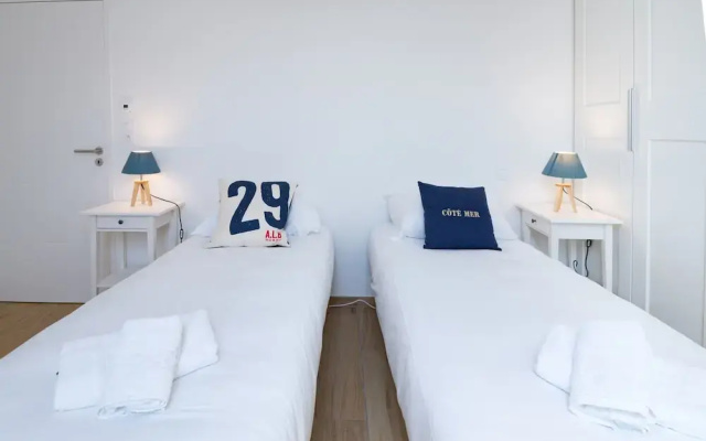 Apartment in Porspoder Near Plage du Bourg