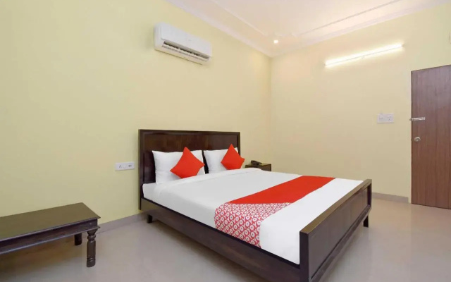 Collection O 80520 Hotel albert