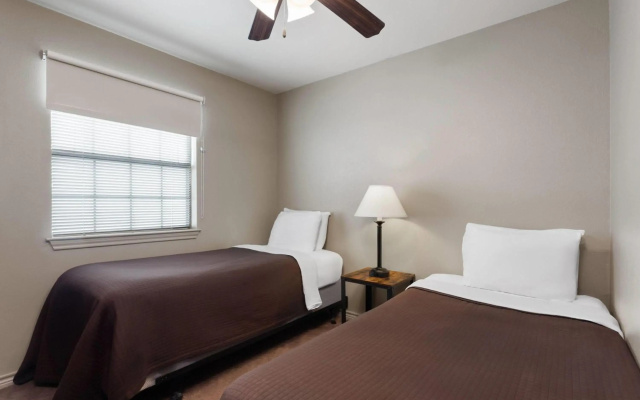 Eagle's Den Suites Big Spring a Travelodge by Wyndham