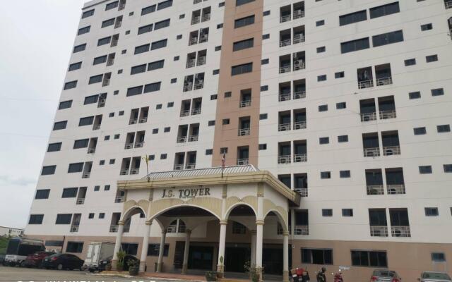 Апартаменты JS Tower Serviced Apartment вид на фасад