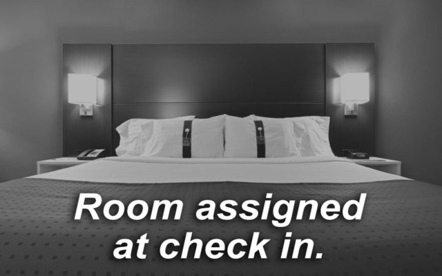 Holiday Inn Express Hotel & Suites Jenks by IHG