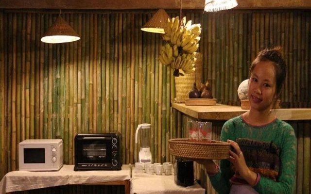 Hoa Ban Stilt House