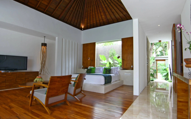 Candi Beach Resort And Spa