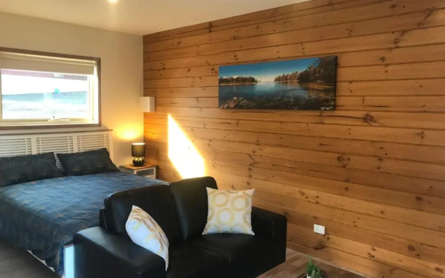 Loma Cottages