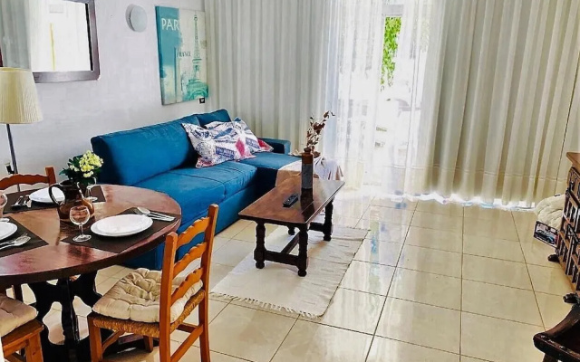 Summer Sunny Light Apartment