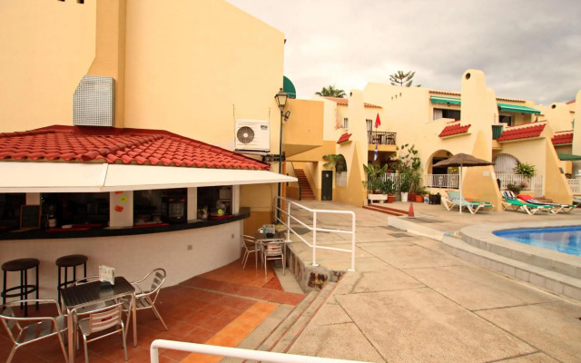 HeatedPool 4 bedrm 200m of Best Beach Tenerife WiFi