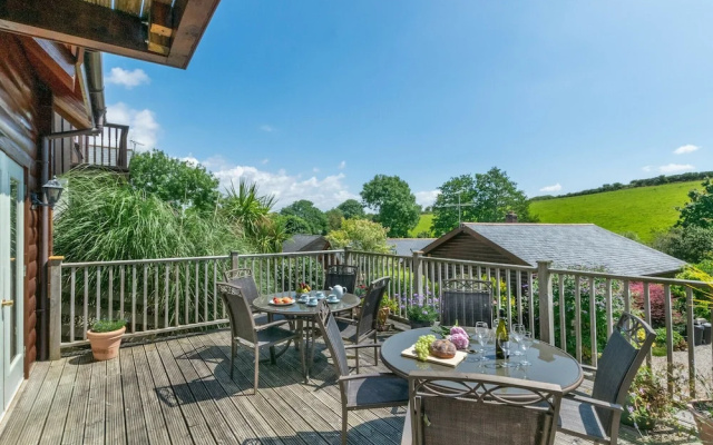 Spacious Holiday Home in Little Petherick