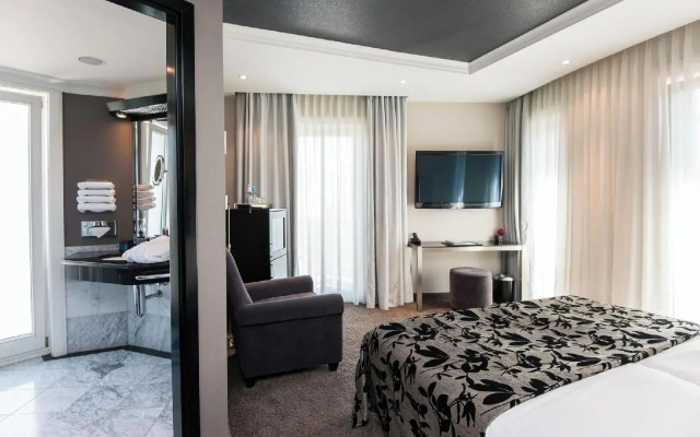 Hotel NEWBERLIN